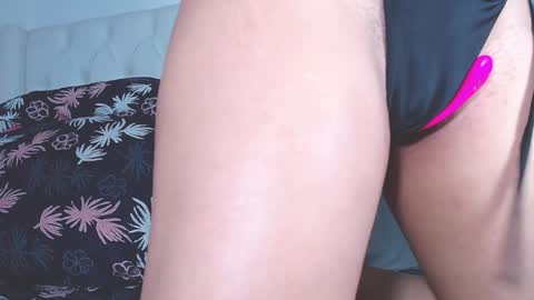 Snapshot of _sexychanel_ chatting on January 7, 1:06 am Sara online show from January 7, 1:06 am
