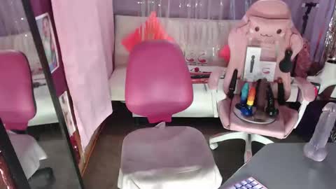 sexy pamela online show from March 18, 5:34 am