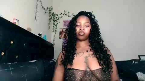 Abbie online show from May 14, 7:30 pm