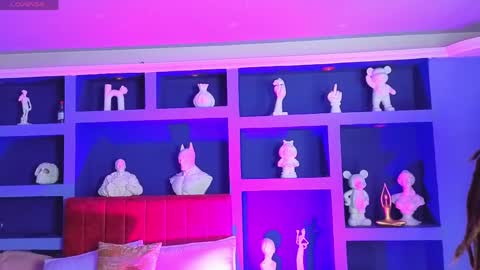 _sharlotte777 online show from April 27, 2:03 pm