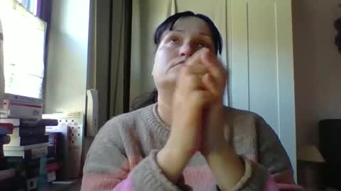 Melisa online show from April 1, 2:58 pm