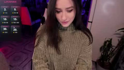 _sserendipityy_ online show from October 20, 6:11 pm