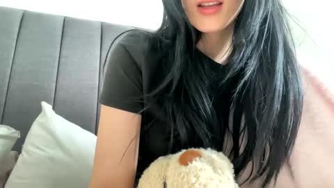 Sukii online show from May 25, 2:16 pm