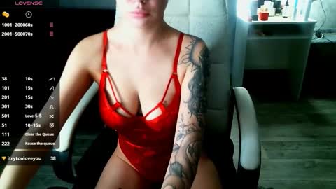 Milana   welcome to my world  online show from December 1, 9:57 am