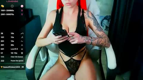 Milana   welcome to my world  online show from December 19, 10:40 am