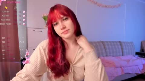 _sweetiemary_ online show from April 26, 4:21 am