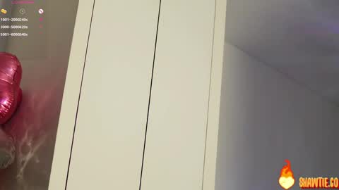 Taylor online show from April 28, 12:20 pm