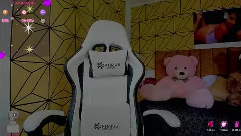 vane online show from February 11, 8:54 pm