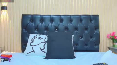 Veronica  online show from November 21, 5:53 am