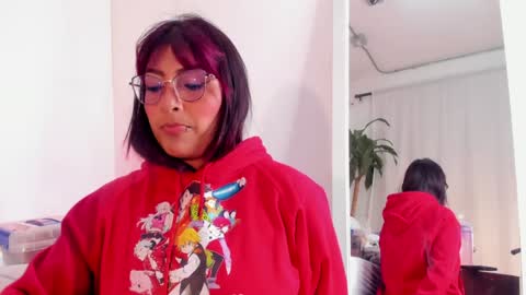 Snapshot of _veronicadeleon_ chatting on January 5, 1:36 pm Veronica online show from January 5, 1:36 pm