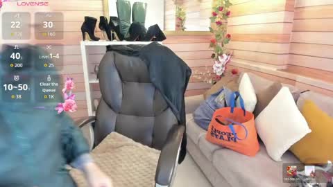 Sol online show from April 18, 11:02 am