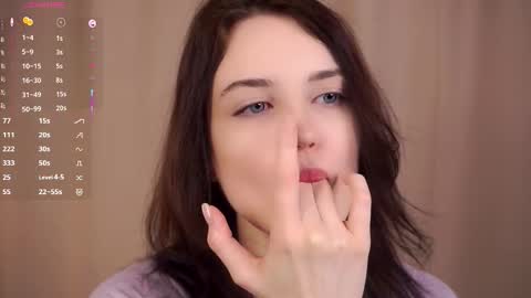 Anna online show from October 28, 4:40 am