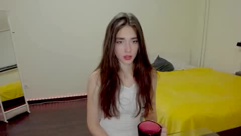 Snapshot of _wilson__ chatting on September 27, 2:13 pm Willa online show from September 27, 2:13 pm