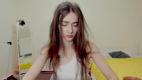 Snapshot of _wilson__ chatting on September 28, 2:22 pm Willa online show from September 28, 2:22 pm