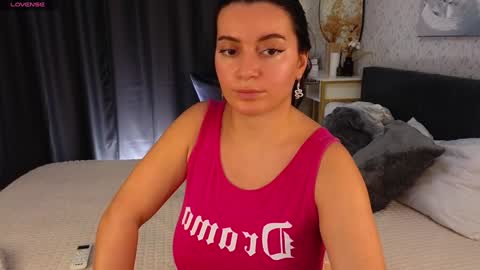Snapshot of _your_sweetdream chatting on January 4, 12:27 pm Jasmine online show from January 4, 12:27 pm