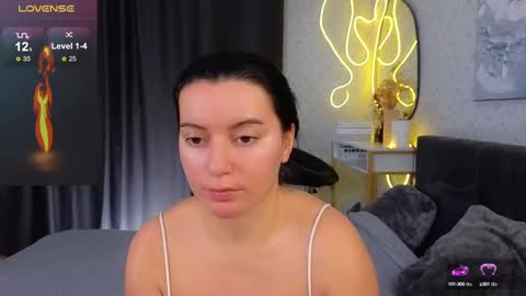 Snapshot of _your_sweetdream chatting on March 2, 8:38 am Jasmine online show from March 2, 8:38 am