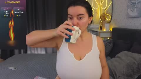 Snapshot of _your_sweetdream chatting on March 9, 7:45 am Jasmine online show from March 9, 7:45 am