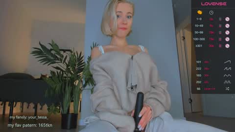 Snapshot of _your_tessa chatting on January 13, 12:45 pm Tessa -  online show from January 13, 12:45 pm