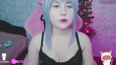 Mia online show from December 28, 3:48 pm