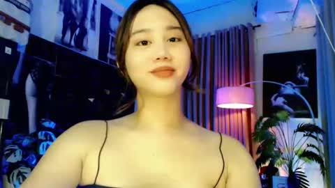 Lovely Yana  online show from October 20, 5:32 am