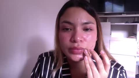 a_ross01 online show from October 17, 7:17 pm