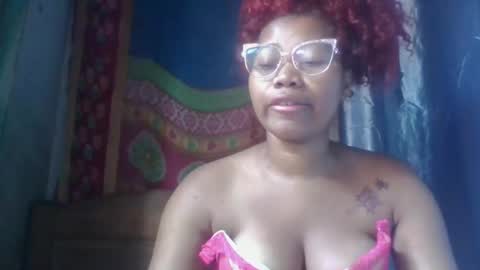 aannickk online show from November 9, 7:48 am