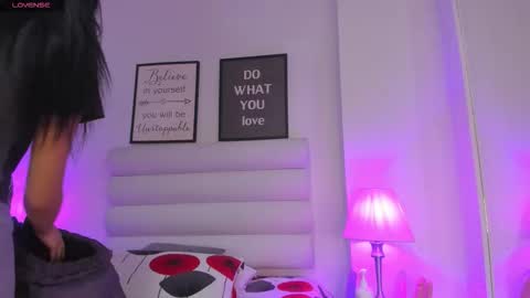 abbey_walker online show from January 8, 11:25 am