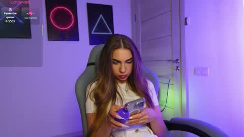 Snapshot of abby_laker chatting on October 7, 4:44 pm ABBY LAKER online show from October 7, 4:44 pm