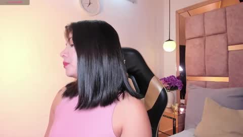 Abby Roux online show from April 22, 4:53 am