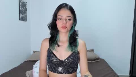 Abby Saenz online show from November 30, 3:00 am