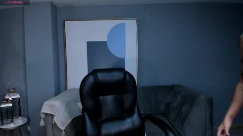 Abby Dalton  online show from March 3, 11:25 am