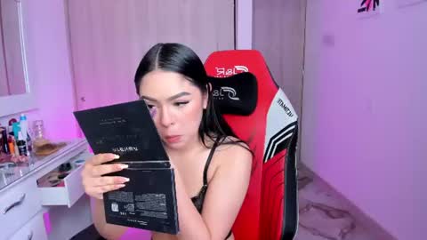 Abby Dixon  online show from July 18, 3:14 pm