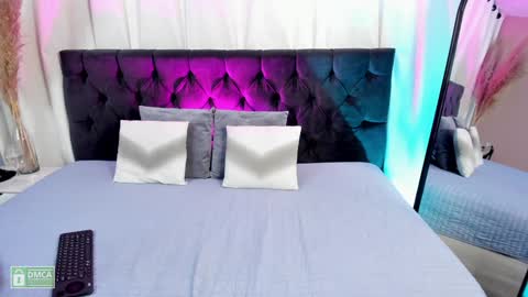 Snapshot of abbyhall__ chatting on January 9, 9:58 pm INSTAGRAM abby hall82 online show from January 9, 9:58 pm