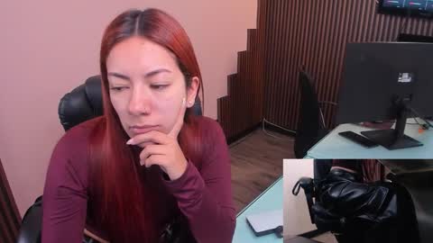 Abby Stones online show from December 4, 11:23 am