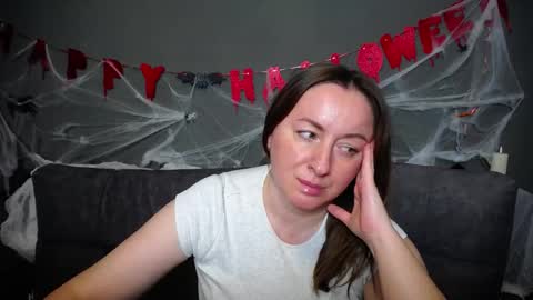 abbytaylorr online show from October 21, 3:49 pm