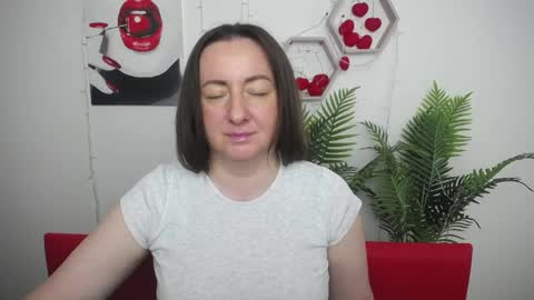 abbytaylorr online show from April 23, 6:43 am