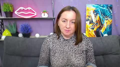 abbytaylorr online show from January 19, 5:28 pm