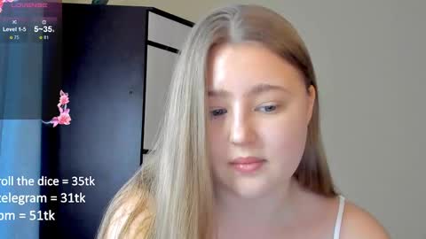 Snapshot of abbywyte chatting on February 24, 1:30 pm Abby Stream at Sat Sun Mon Fri online show from February 24, 1:30 pm