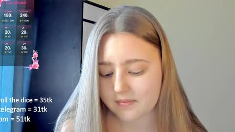 Snapshot of abbywyte chatting on February 23, 12:41 pm Abby Stream at Sat Sun Mon Fri online show from February 23, 12:41 pm