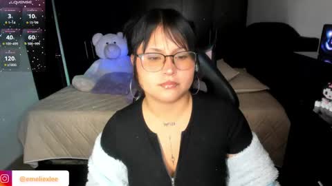     online show from February 20, 10:37 pm