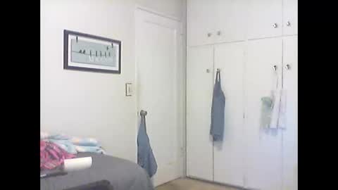 Snapshot of abdgg83476 chatting on October 19, 3:25 pm abdgg83476 online show from October 19, 3:25 pm