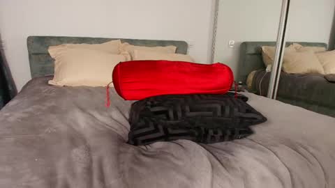 Mermaid online show from April 23, 7:16 pm