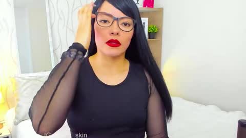 Snapshot of abellaskins chatting on September 18, 8:29 pm Sophia online show from September 18, 8:29 pm