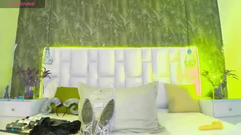 Snapshot of aberachmackay chatting on January 11, 10:51 am aberachmackay online show from January 11, 10:51 am