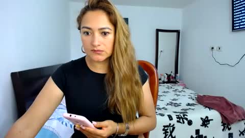 ximena online show from July 2, 12:44 pm