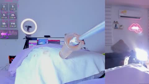 Abigail online show from January 10, 6:45 pm