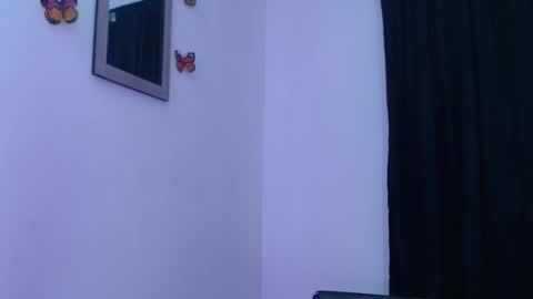 abigail_jhonss online show from November 15, 8:48 am