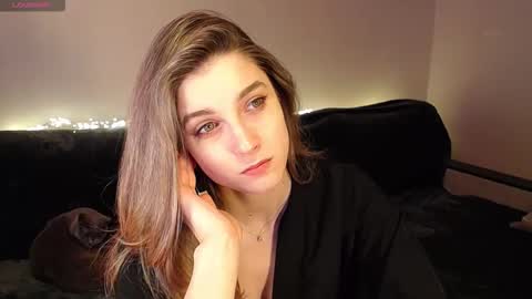 Abigail online show from February 21, 5:35 pm