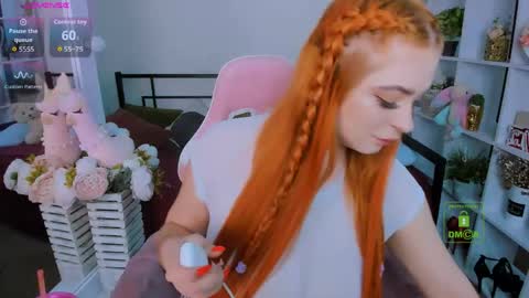 Mary online show from April 23, 7:38 pm