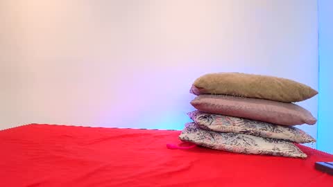 abrill_12 online show from June 16, 12:17 pm